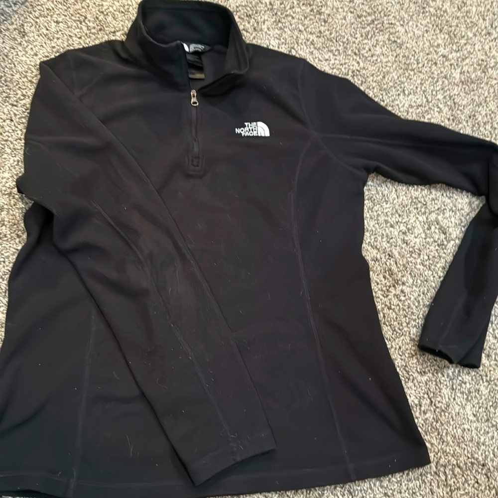North face black long sleeve fleece.